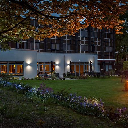 Best Western Plus Pinewood Manchester Airport-Wilmslow Hotel Екстер'єр фото