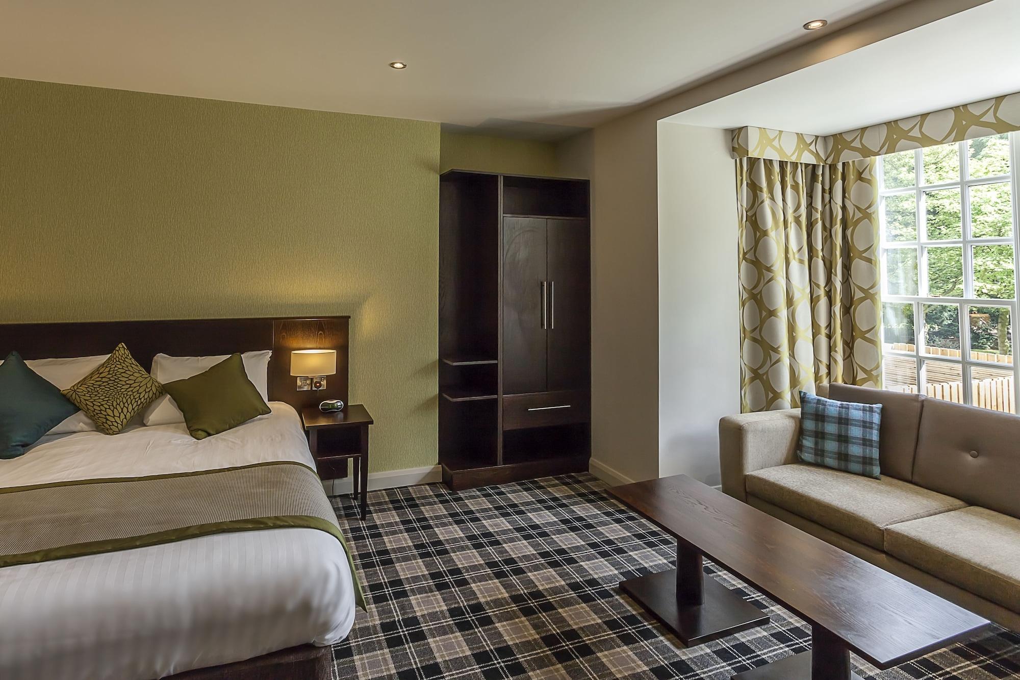 Best Western Plus Pinewood Manchester Airport-Wilmslow Hotel Екстер'єр фото