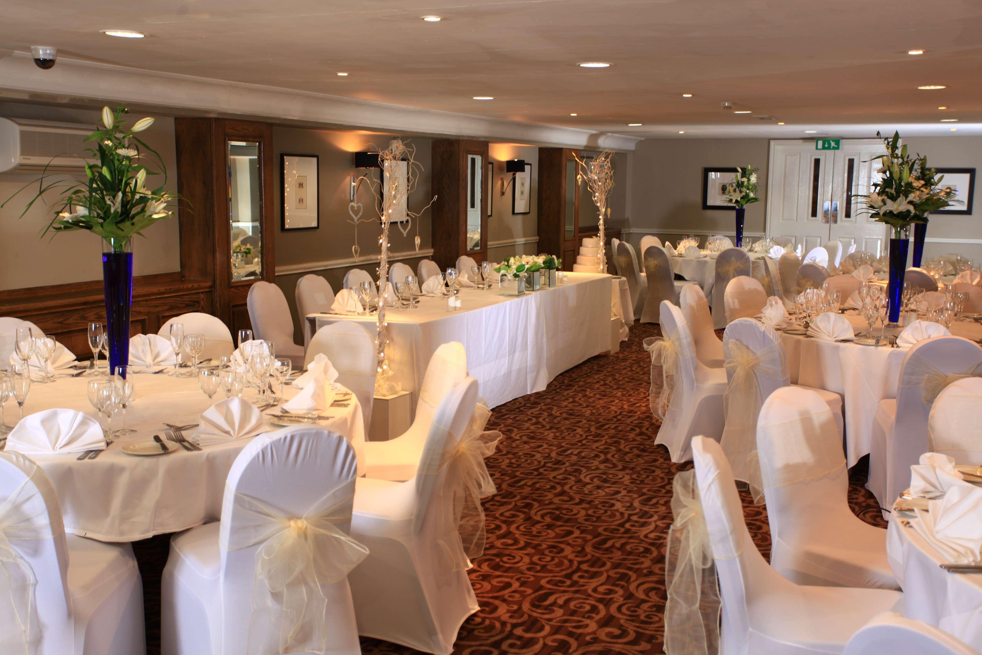Best Western Plus Pinewood Manchester Airport-Wilmslow Hotel Екстер'єр фото