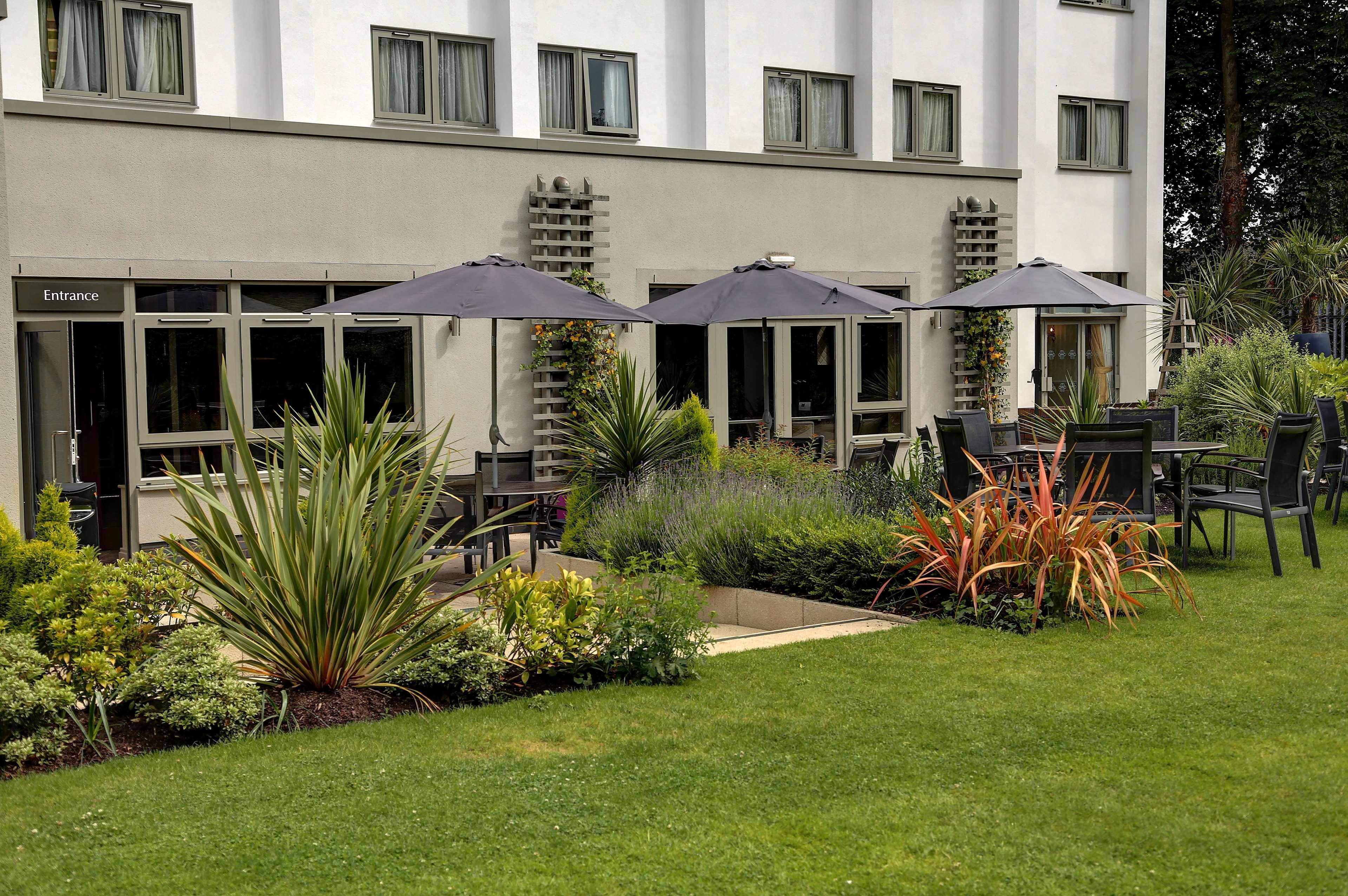 Best Western Plus Pinewood Manchester Airport-Wilmslow Hotel Екстер'єр фото