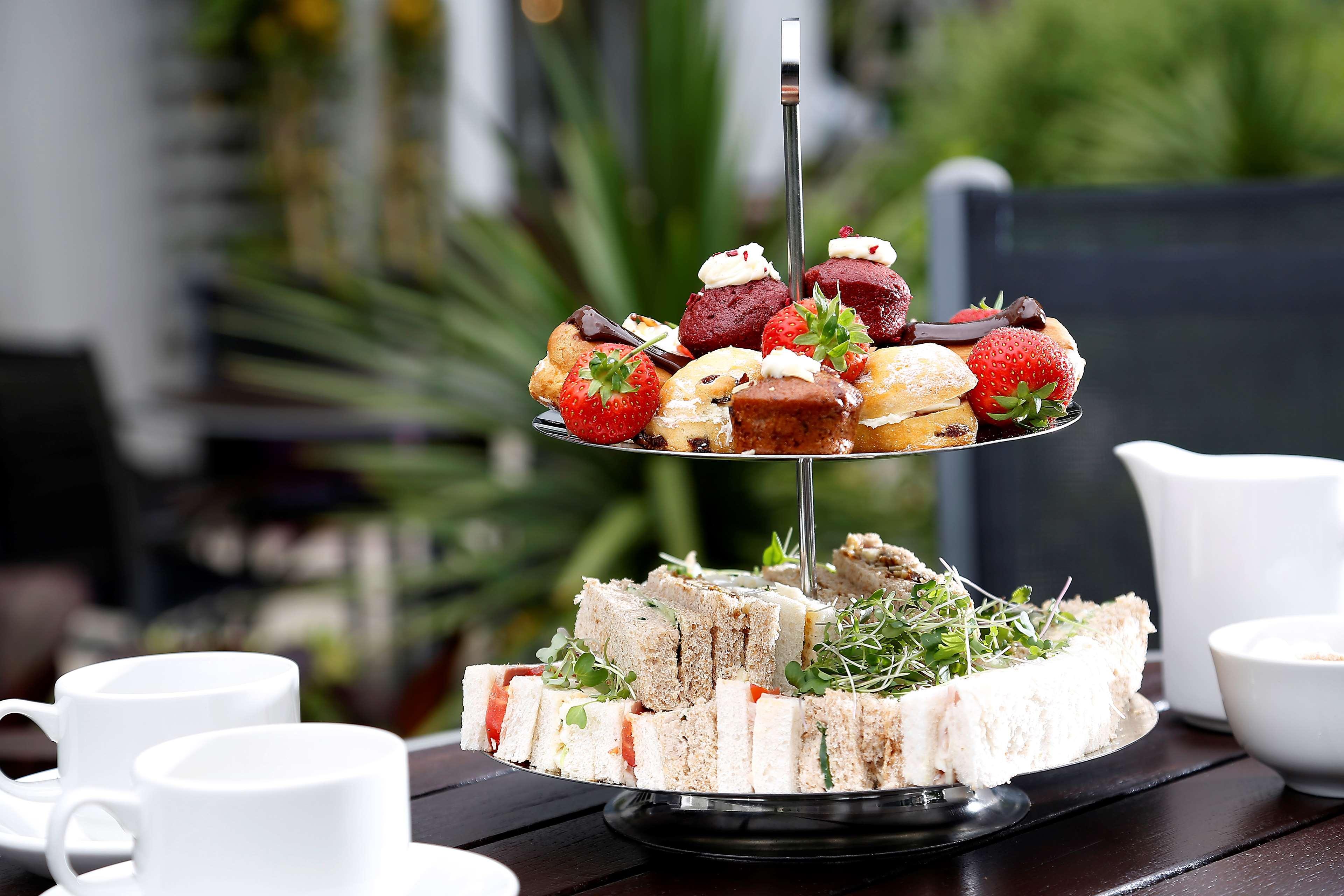 Best Western Plus Pinewood Manchester Airport-Wilmslow Hotel Екстер'єр фото