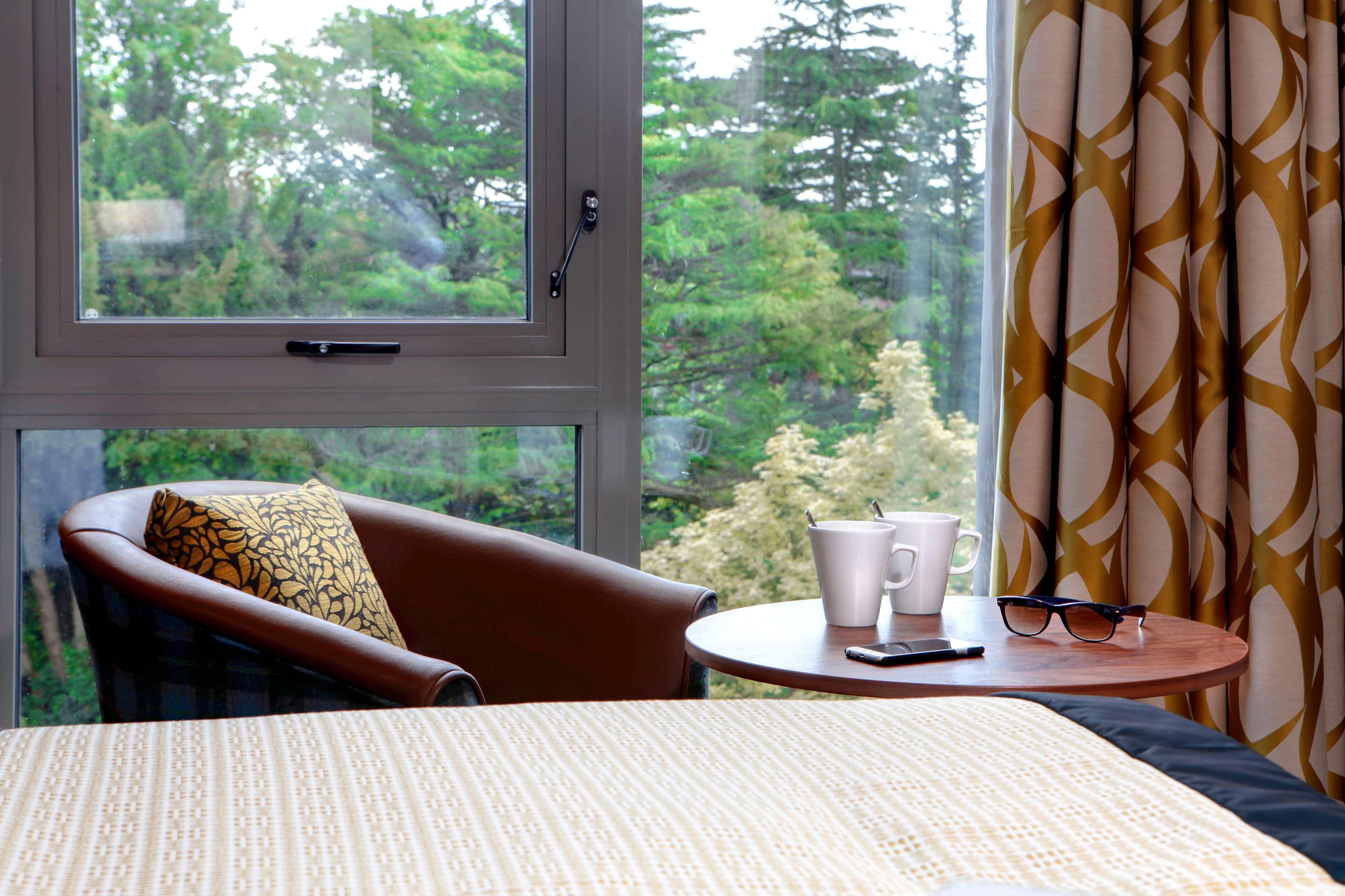 Best Western Plus Pinewood Manchester Airport-Wilmslow Hotel Екстер'єр фото