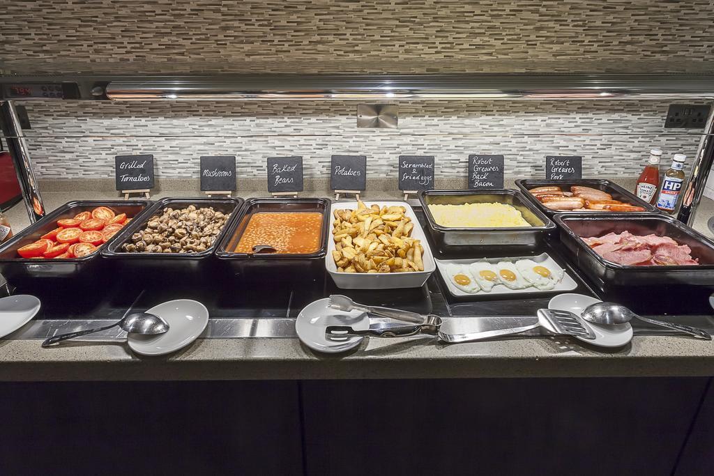 Best Western Plus Pinewood Manchester Airport-Wilmslow Hotel Екстер'єр фото