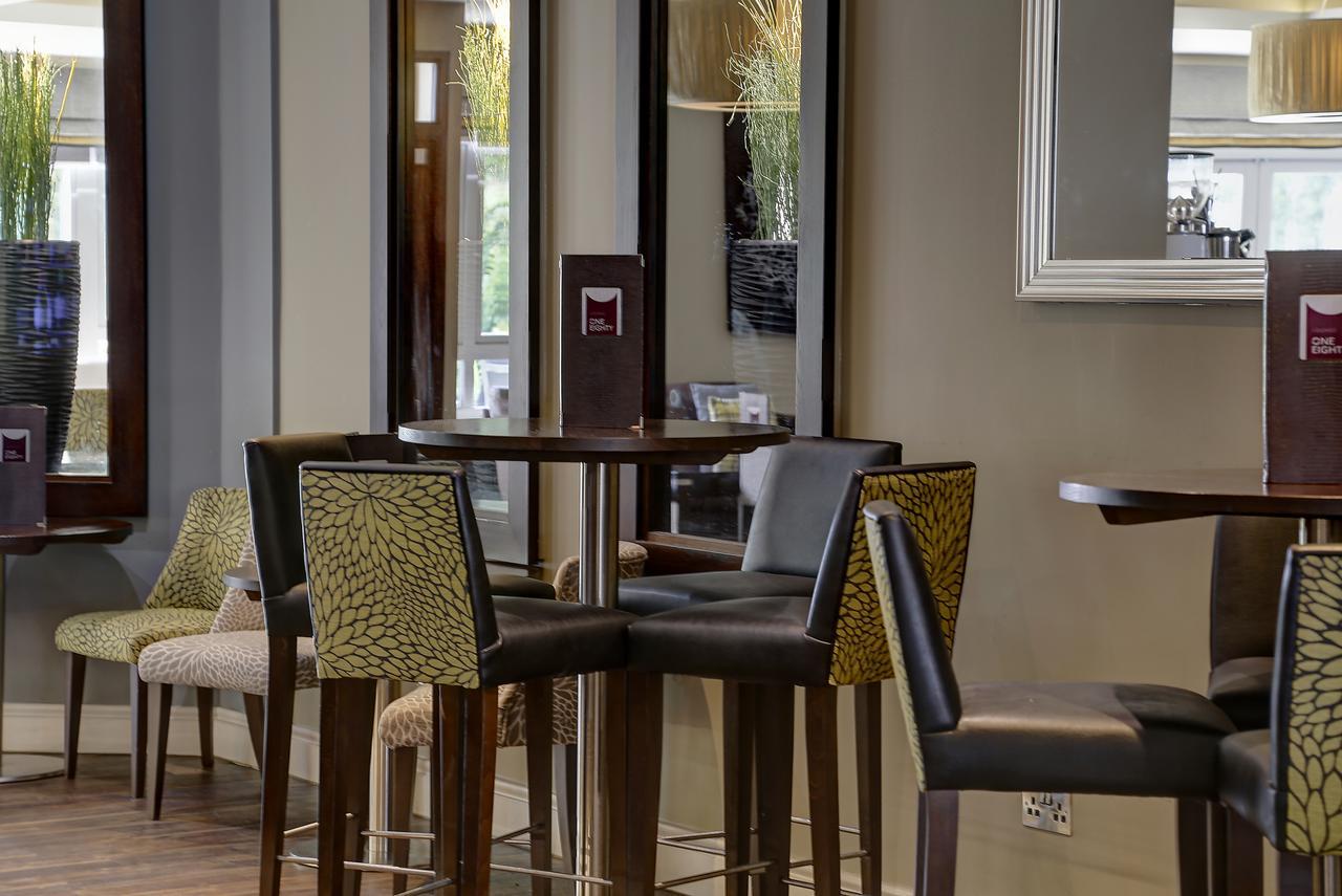 Best Western Plus Pinewood Manchester Airport-Wilmslow Hotel Екстер'єр фото